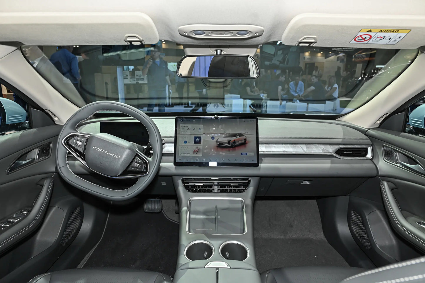 دونغفنغ فورثينغ شينغهاي S7-Hybrid REEV