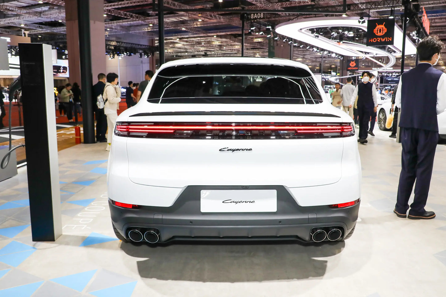 بورش كايين كوبيه E - هجينة PHEV